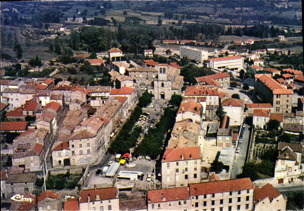 Pélussin (Loira) — Vista panorámica aérea — Imprenta Mécron - Anverso