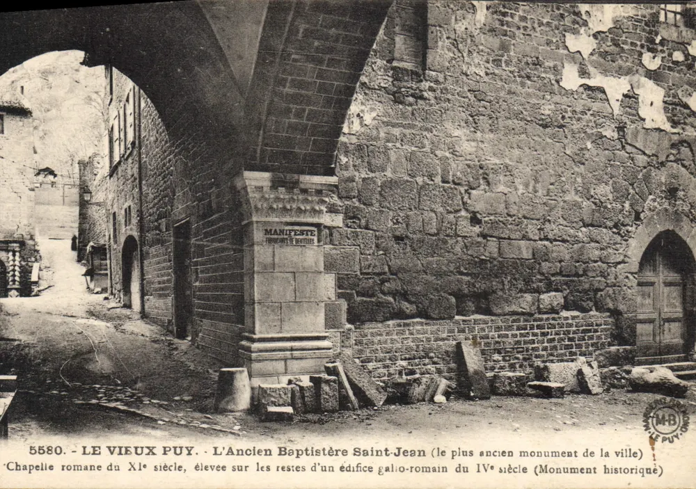 Le Vieux Puy - Der alte Baptistère Saint-Jean (das älteste Denkmal der Stadt) — romanische Kapelle des 11. Jahrhunderts, errichtet auf den Resten eines gallo-römischen Gebäudes aus dem 4. Jahrhundert (Historisches Monument) — Edition J.A. Mazet, Le Puy - Vorderseite