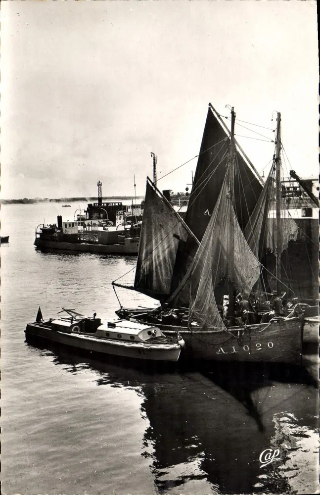 Saint-Nazaire — Hafen — Kap - Vorderseite