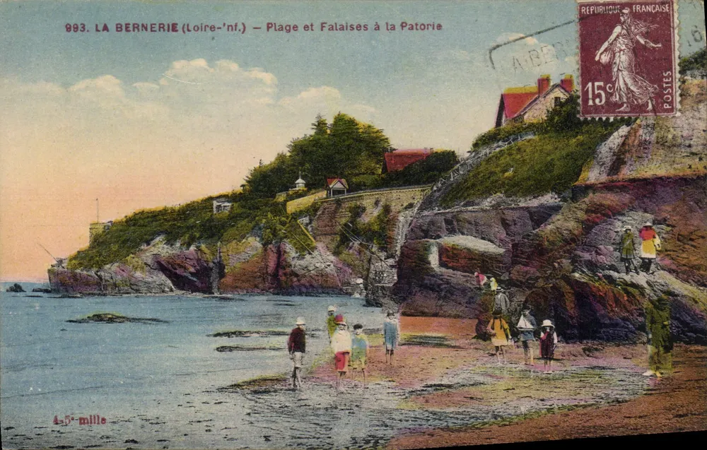 LA BERNERIE (Loire-Inf.) — Strand und Klippen bei la Patorie — F. Chupéau, Verlag, 38, Rue de l'Industrie, Nantes - Vorderseite