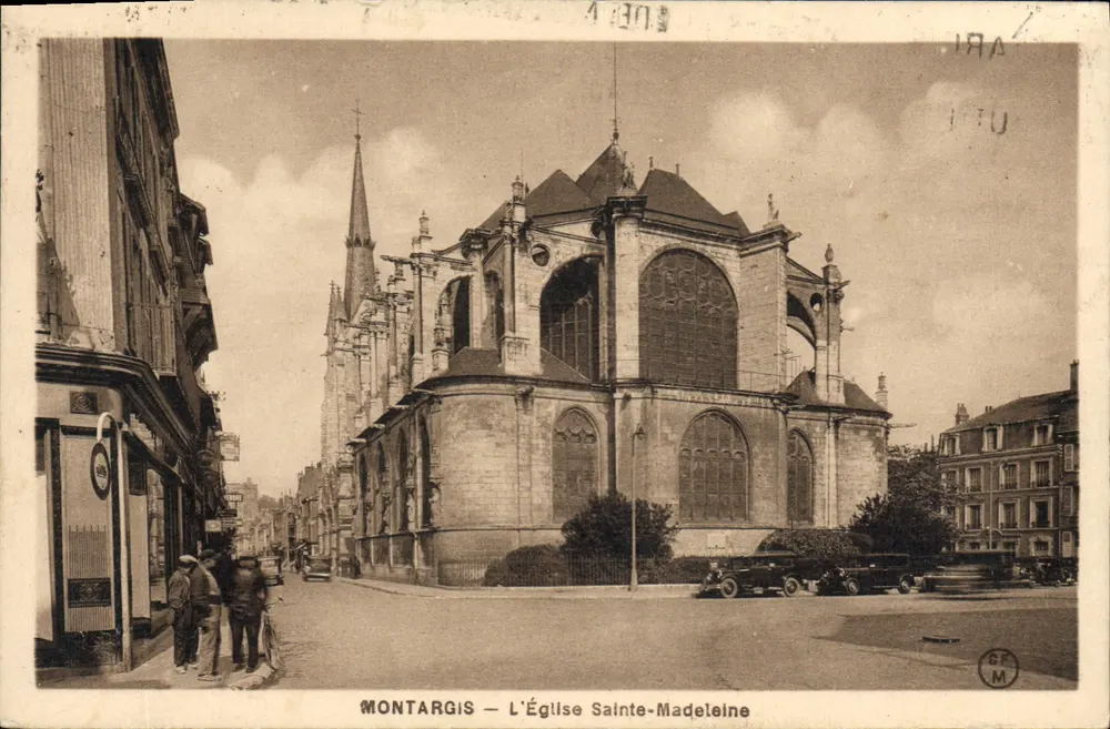 Montargis — A Igreja de Santa Madeleine — Editor C.F.M. - Frente
