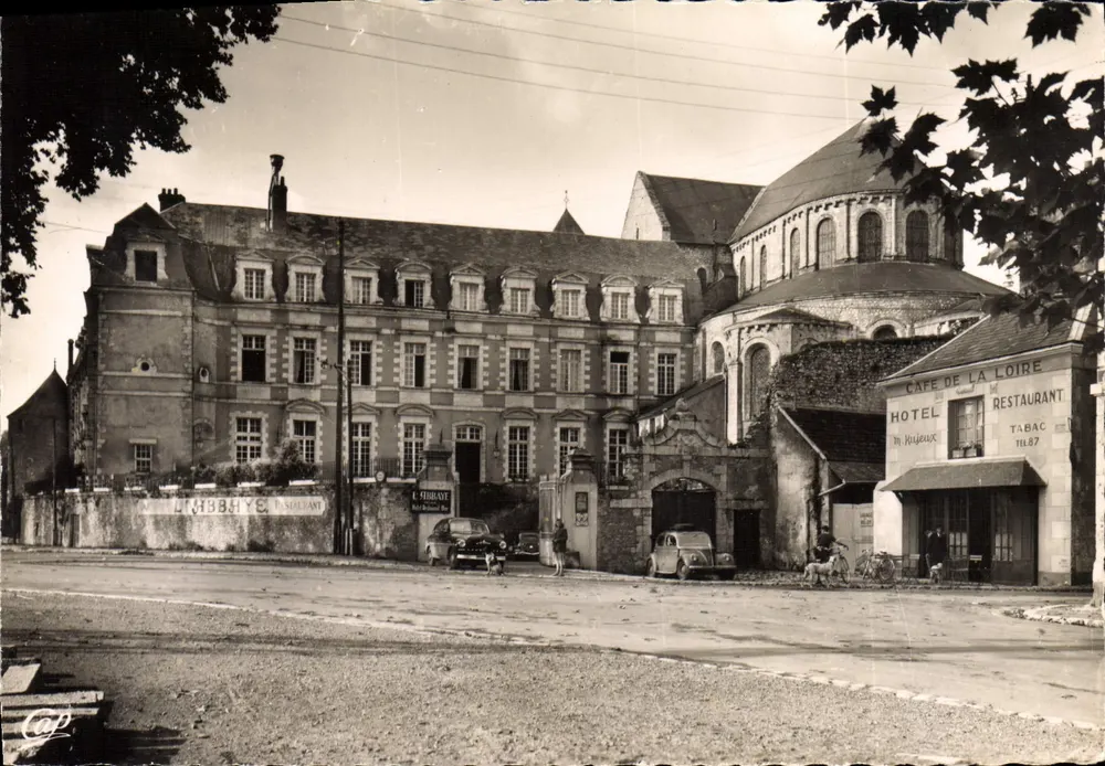 Beaune - A Abadia e o Hotel - Abside de Nossa Senhora — L. Thibraye, editor - Frente