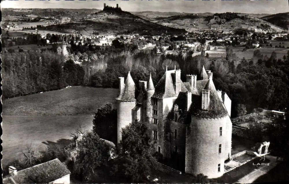 Castelo de Montal — Saint-Céré (Lot) — Edição LAPIE - Frente