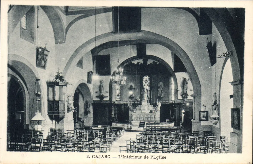 Cajarc — Het Interieur van de Kerk — serie 3 - Voorkant