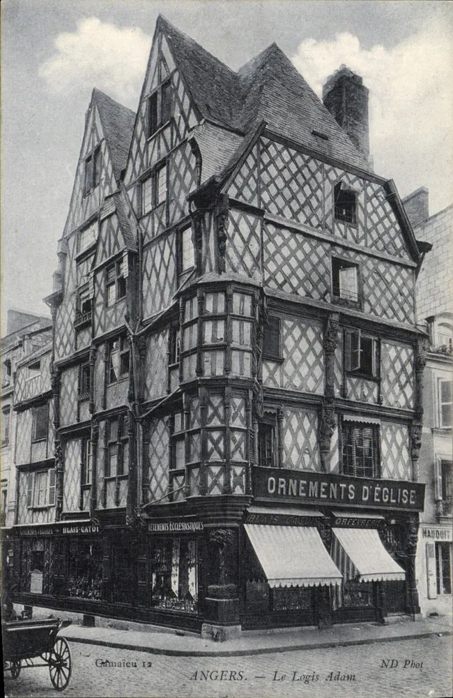 Angers — O Logis Adam — ND Phot - Frente