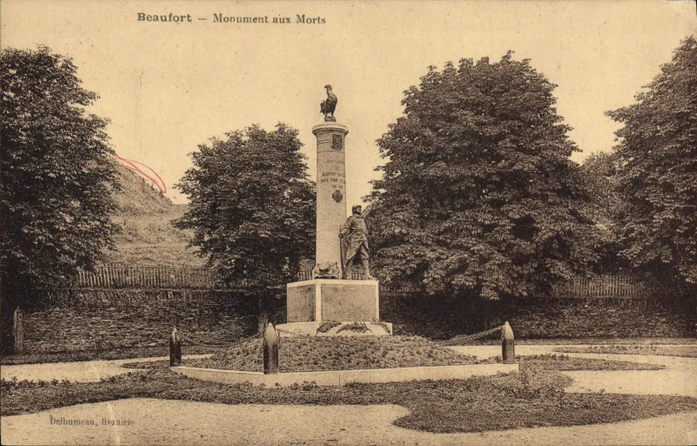 Beaufort — Monumento aos Mortos — Delhumeau, Lieranie - Frente