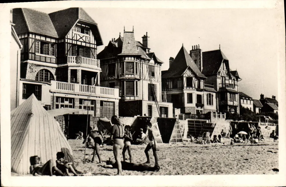 Las Bellas Playas Normandas — 131 — Coutainville (Manche) — Grupo de Villas — Édit. Le Gaubay, St-Pierre - Anverso