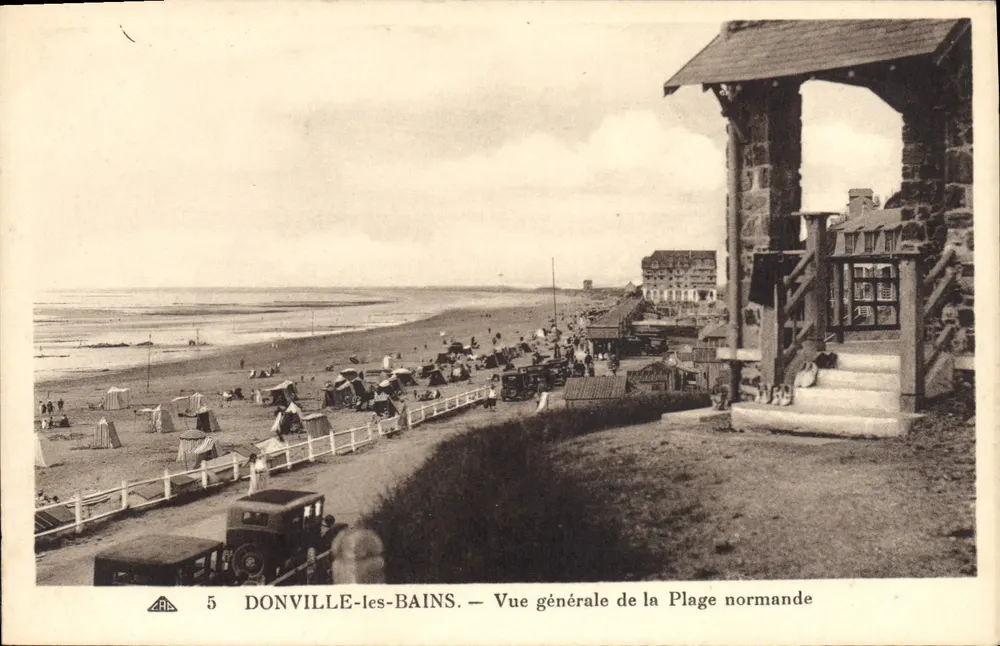 DONVILLE-les-BAINS — Allgemeiner Blick auf den normannischen Strand — Edition A. Jacquin - Vorderseite