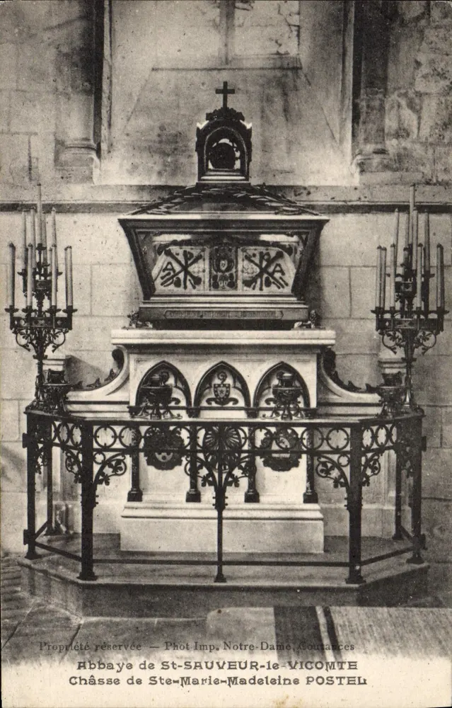 Schrein der hl. Maria Magdalene — Abtei St-Sauveur-le-Vicomte — Phot. Imp. Notre-Dame, Courances - Vorderseite