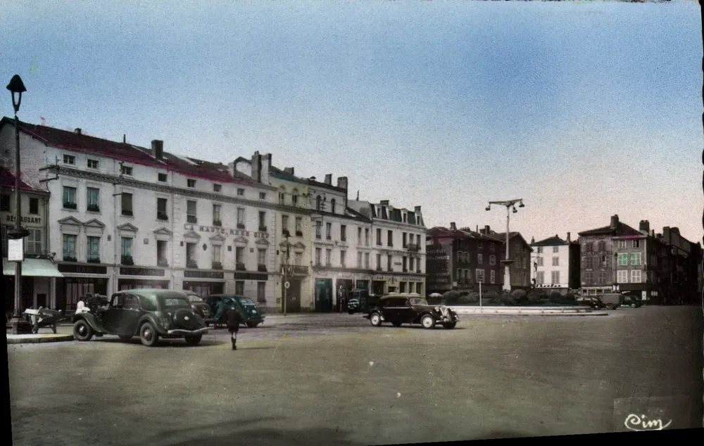 Châlons-sur-Marne — Place de la République — Cim - Recto