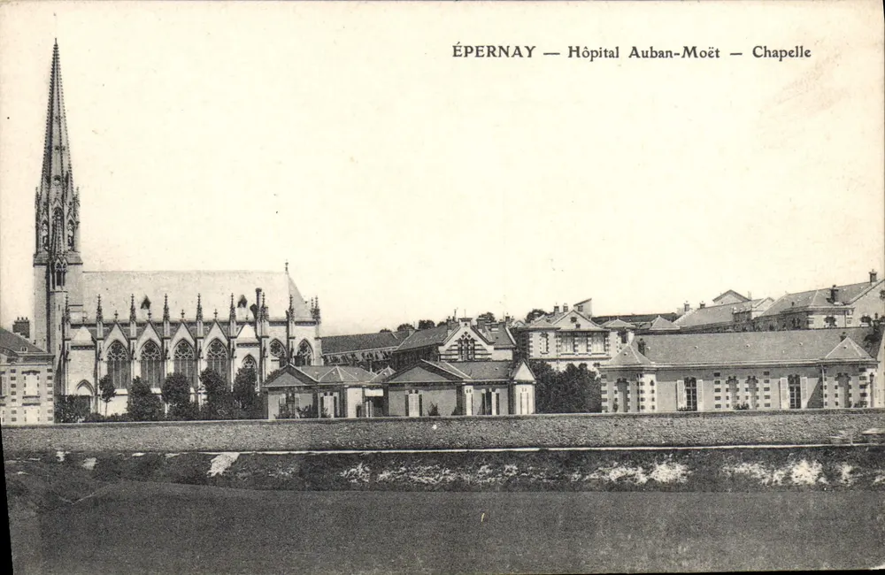 Épernay — Krankenhaus Auban-Moët — Kapelle - Vorderseite