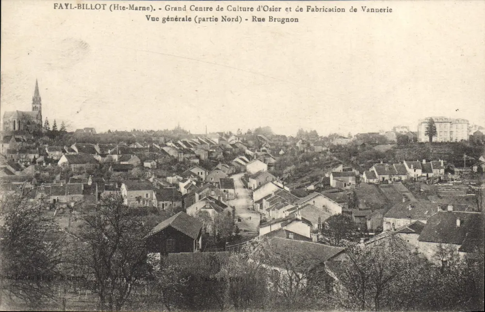 FAYL-BILLOT (Htê-Marne) — Großer Zentrum der Osier-Kultur und Wicker-Handwerks — Allgemeine Ansicht (Nordteil) - Rue Brugnon - Vorderseite