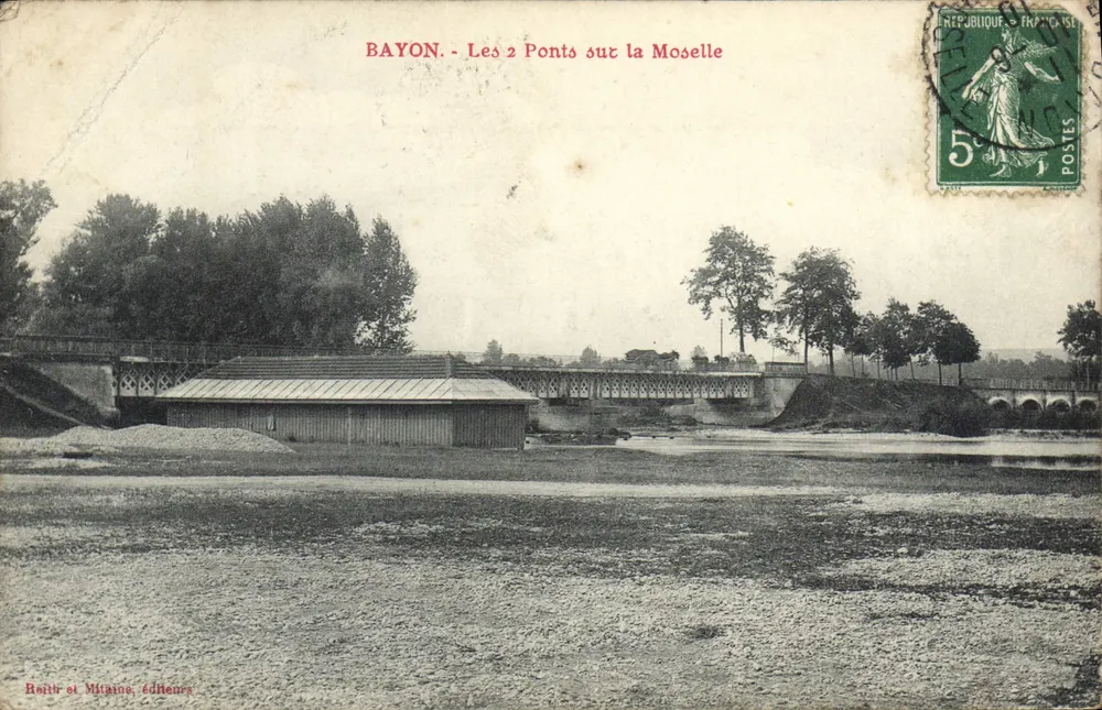 Bayon - Les 2 Ponts sur la Moselle — Baith et Mitaine, éditeur - Recto