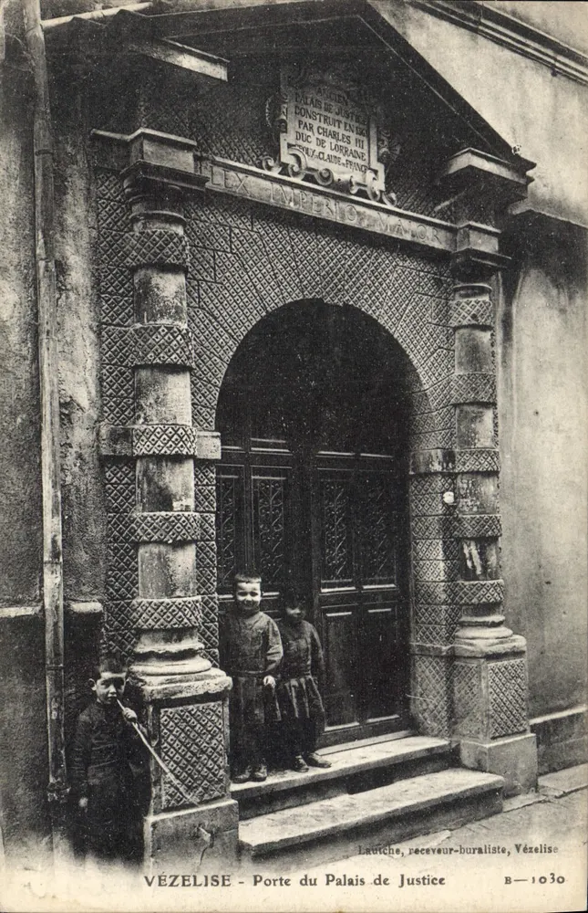Vézelize - Puerta del Palacio de Justicia — Lautiche, recepcionista-telegrafista, Vézelize — B-1030 - Anverso