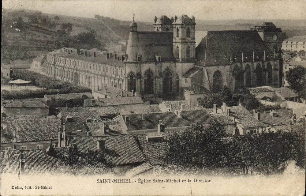 Saint-Mihiel — Igreja de São Miguel e a Divisão — Colin, editor St-Mihiel - Frente