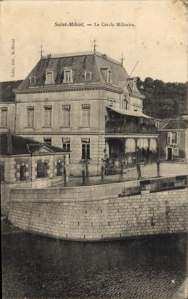 Saint-Mihiel — O Círculo Militar — Colur, editor St-Mihiel - Frente