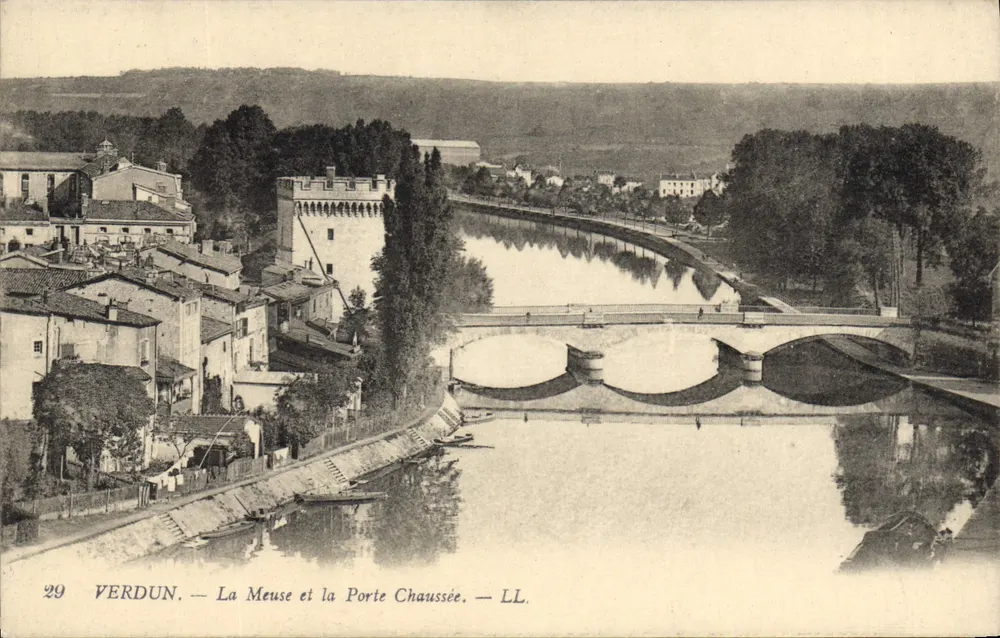 Verdun — Die Meuse und die Porte Chaussée — LL - Vorderseite