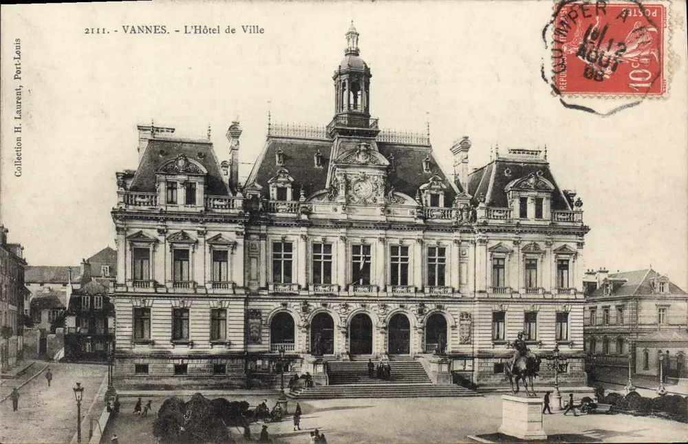 VANNES - O Hotel de Ville — H. Laurent, n° 2111 - Frente