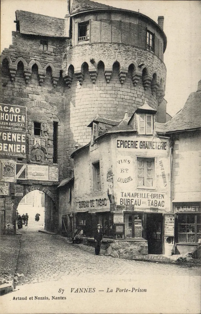Vannes — A Porta da Prisão — Artaud et Nozais, Nantes - Frente