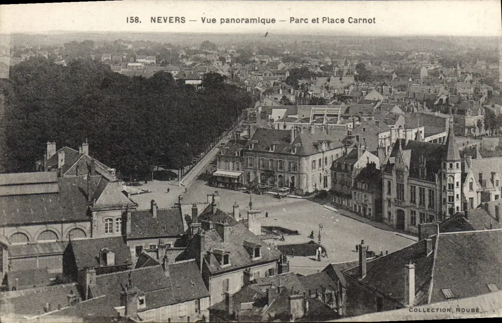 Nevers — Panoramablick — Park und Place Carnot — Sammlung Roubé - Vorderseite