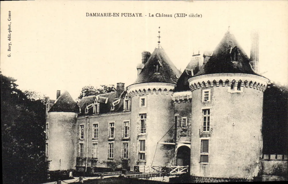 Dammarie-en-Puisaye — Il Castello (XIII secolo) — G. Bory, editore-fotografo, Cosme - Recto