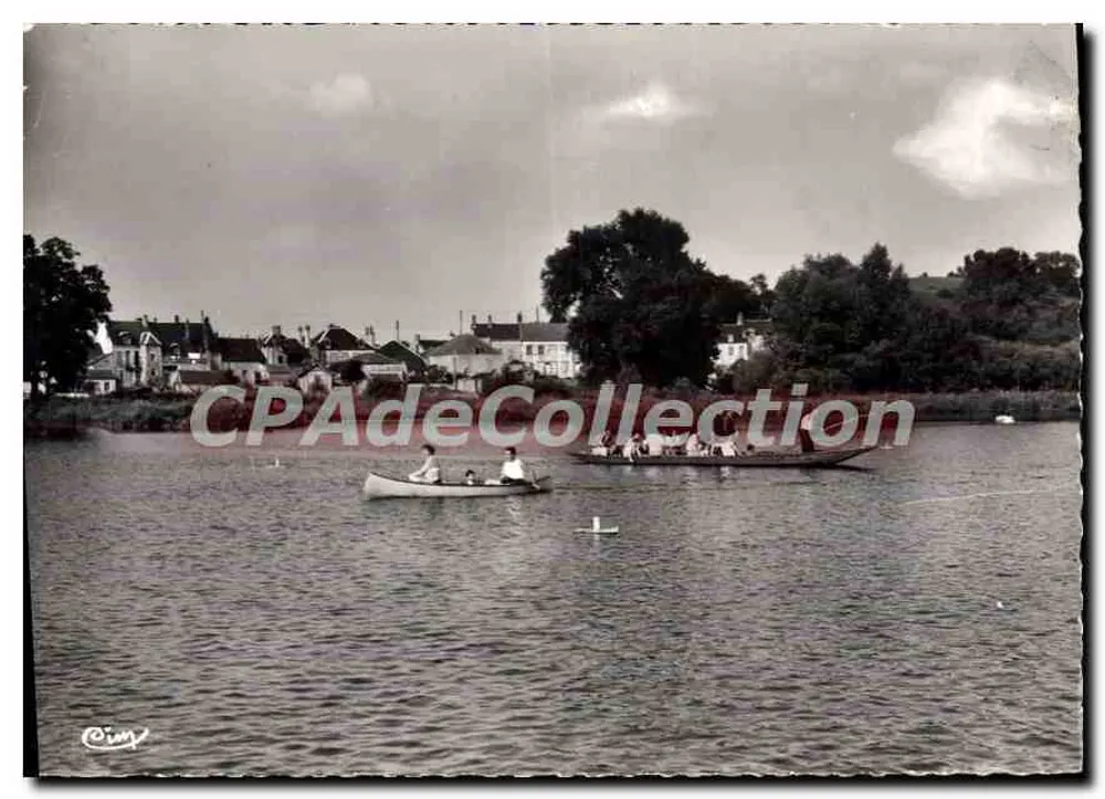 Het bootje van St-Léger-des-Vignes op de Loire — DECIZE (Nièvre) — Echte Fotografie Verboden - Voorkant