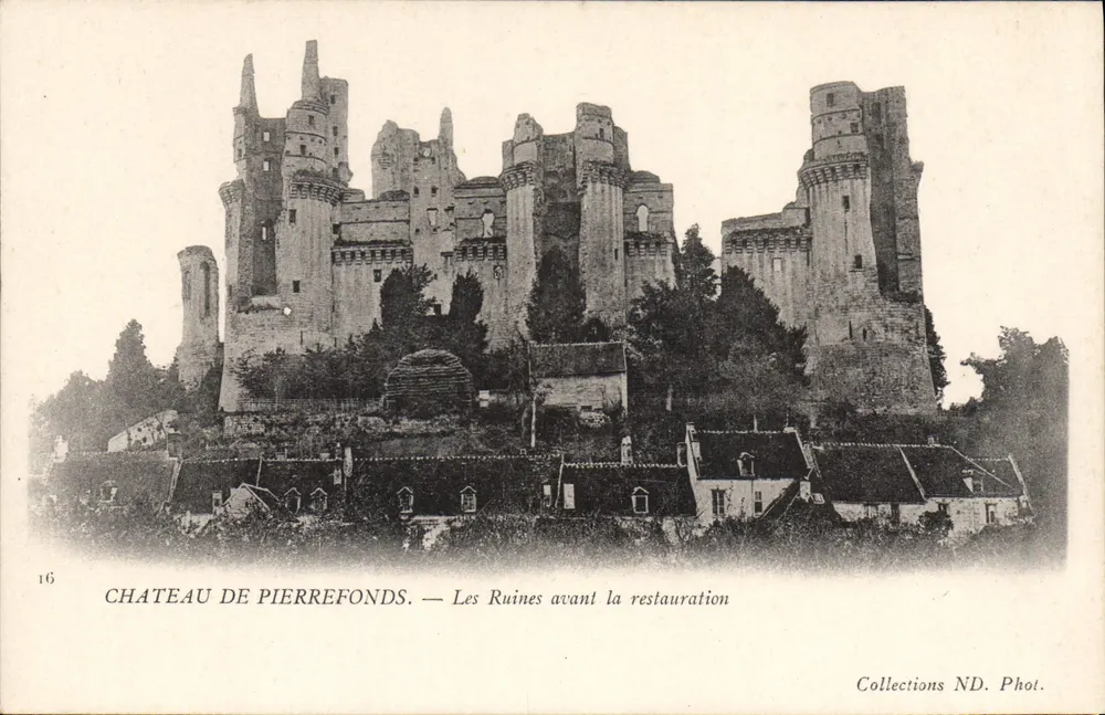 Castillo de Pierrefonds — Las Ruinas antes de la restauración — Colecciones ND. Fot. n°16 - Anverso