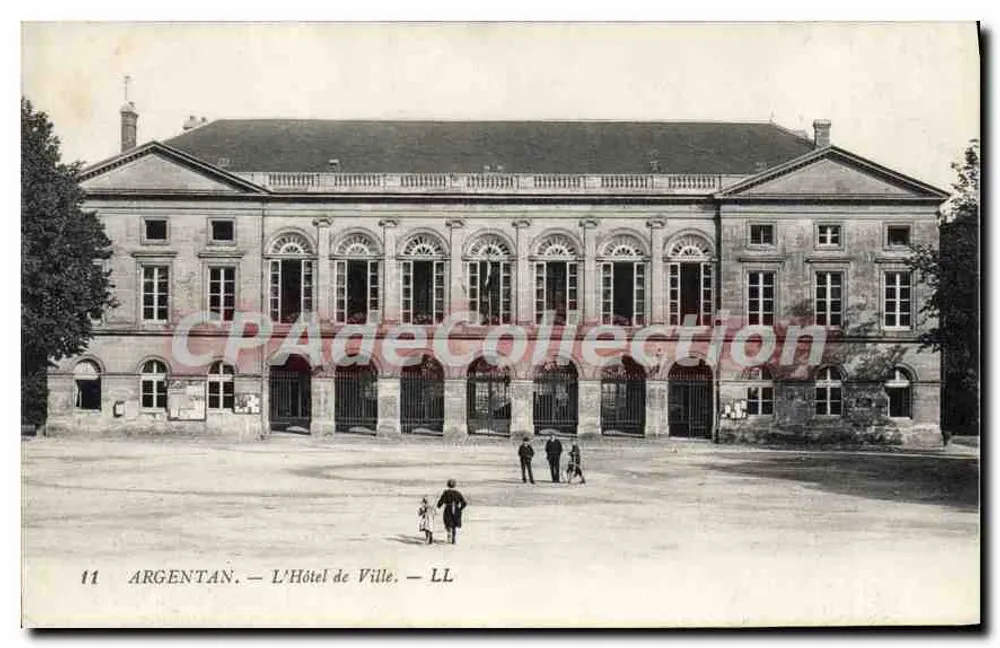 Argentan — Het Stadhuis — LL - Voorkant