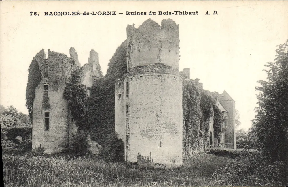 Bagnolles-de-l'Orne — Ruínas do Bois-Thibaut — A. D. - Frente