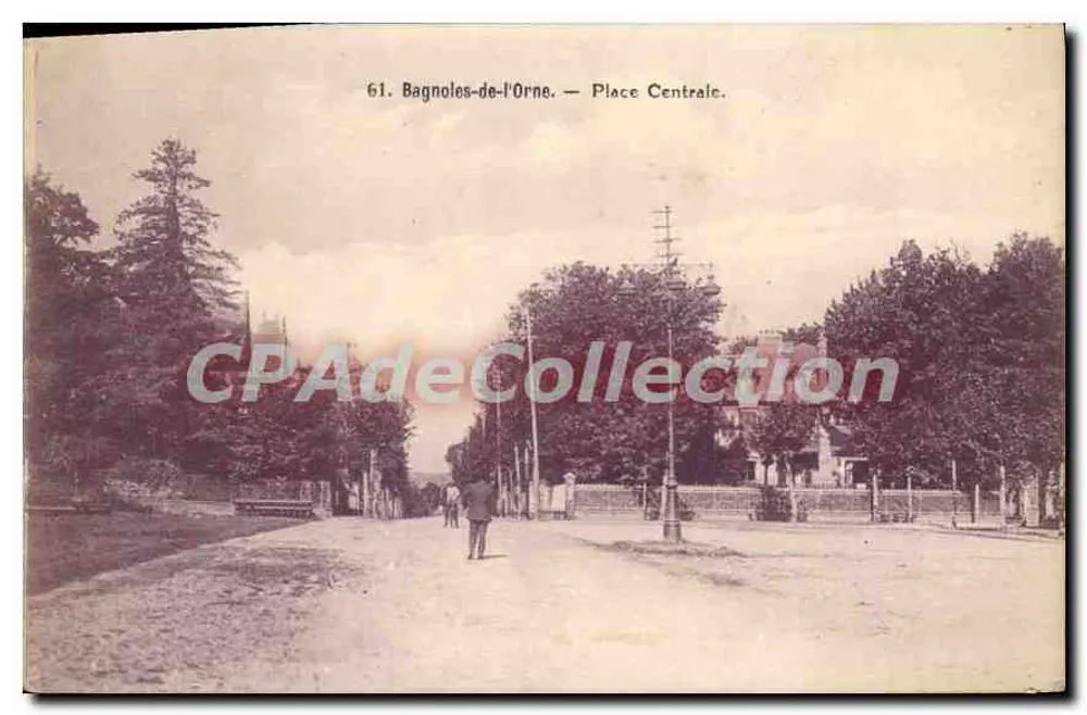 Bagnoles-de-l'Orne — Place Centrale — A. Dupuy - Frente