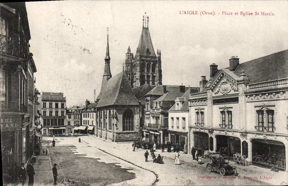 L'AIGLE (Orne) - Platz und Kirche St Martin — Imprimerie Phototypie E. Pasquis, L'Aigle - Vorderseite