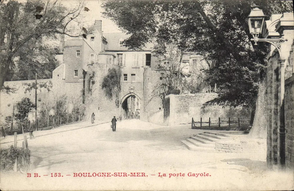 Boulogne-sur-Mer — Die Gayole-Tür — B.B. 153 - Vorderseite