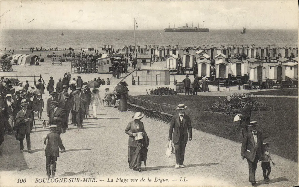 Boulogne-sur-Mer — Die Strandpromenade vom Damm aus gesehen — LL. — Nr. 106 - Vorderseite