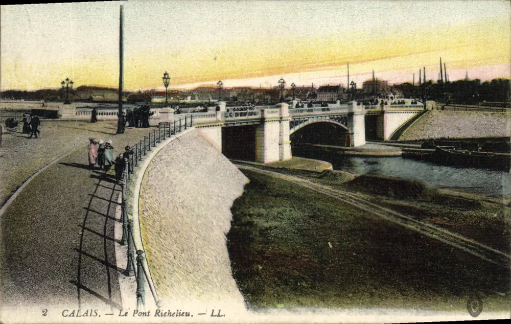 Calais — O Pont Richelieu — LL. N°2 - Frente