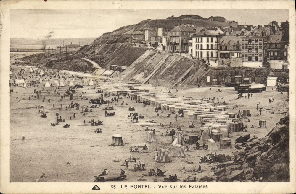 Le Portel - Vista delle Scogliere — Edizione del Grand Bazar Portelois, n°35 - Recto