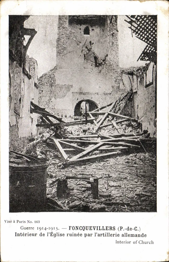 Fonquevillers (P.-de-C.) — Innenansicht der Kirche zerstört durch deutsche Artillerie — Visé à Paris No. 163 - Vorderseite