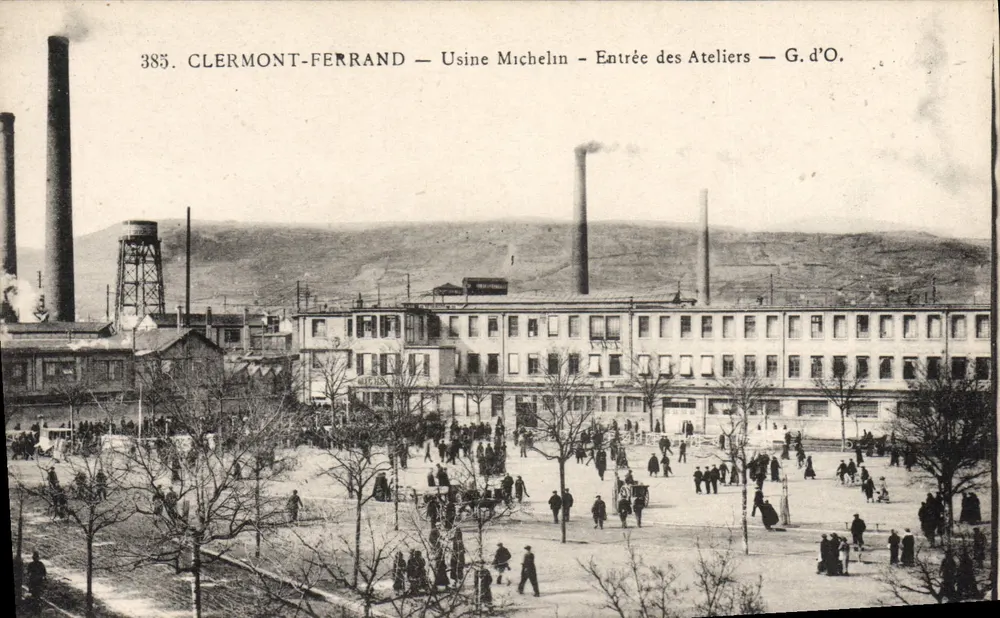 Clermont-Ferrand — Michelin-Werk — Eingang zu den Werkstätten — G.d'O. - Vorderseite