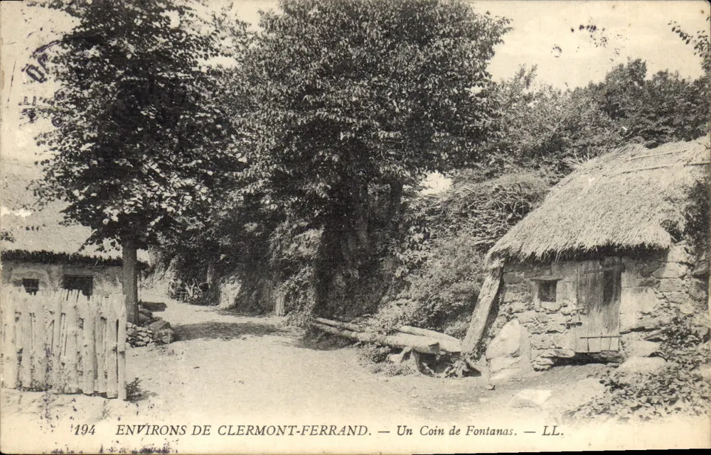 Arredores de Clermont-Ferrand — Um Canto de Fontanas — LL. - Frente