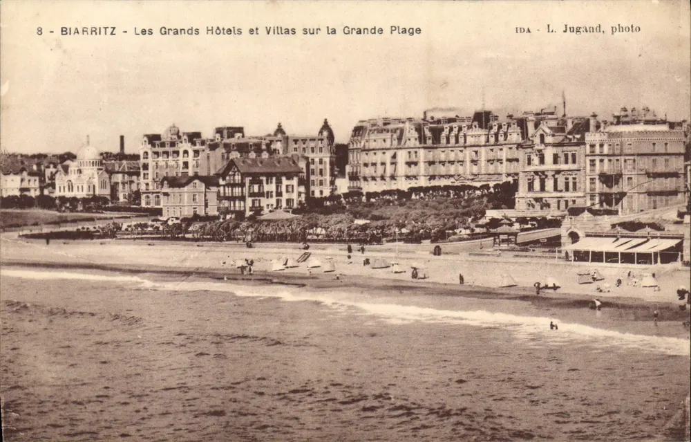 Biarritz — Die großen Hotels und Villen an der Grande Plage — Ida - L. Jugand, Foto - Vorderseite