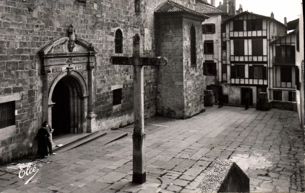 Place de l'Église — Ciboure — L. Chataigneau, 22 rue Beaunoy, Paris VIIIe - Frente