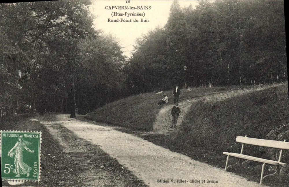 Capvern-les-Bains — Rond-Point du Bois — Edição V. Ribet, Cliché St Sernin - Frente