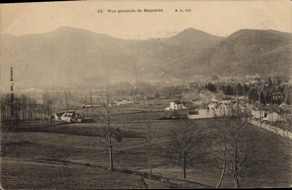 Bagnères genel manzarası — n°13 — M.D., Bordeaux basımı - Ön yüz