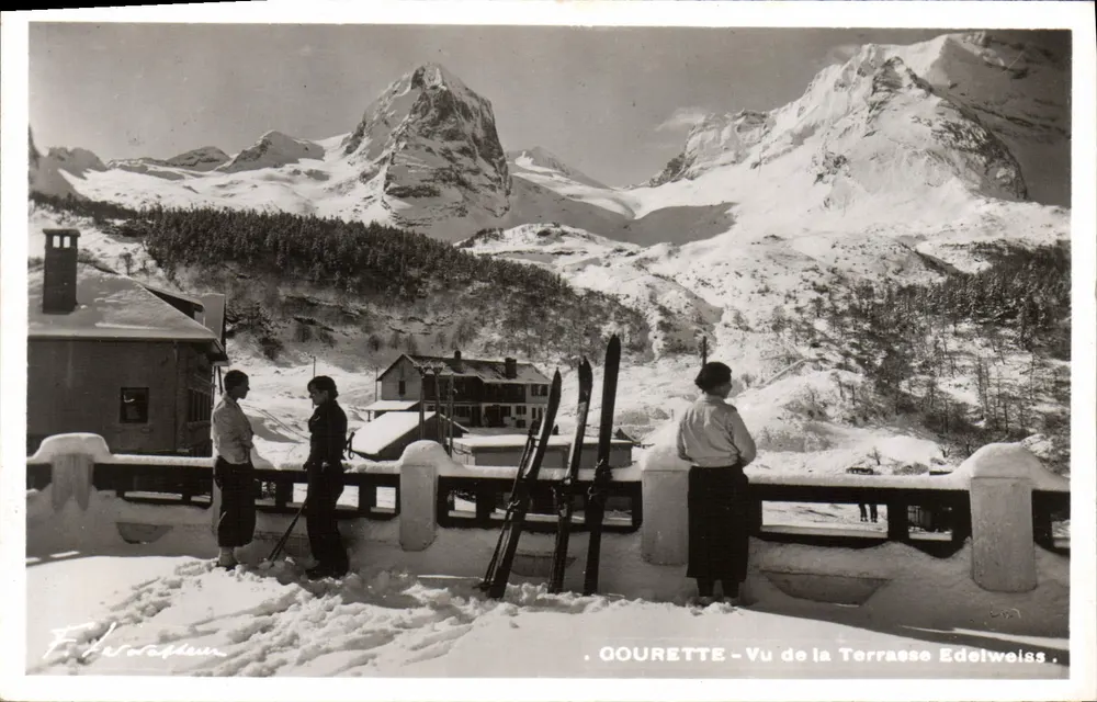 Gourette - Vista da Terrasse Edelweiss — F. de Vrard - Frente