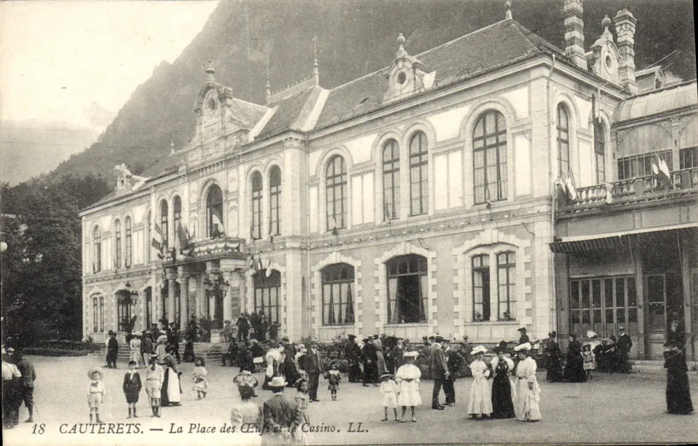 Cauterets — Ansicht der Place des Eaux und des Casinos. LL. — N° 18 - Vorderseite
