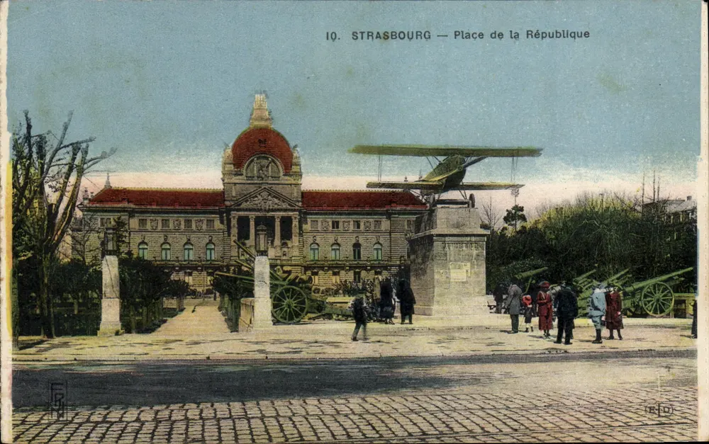 Straasburg — Plein de la République — Uitgever E. P. (n°10) - Voorkant
