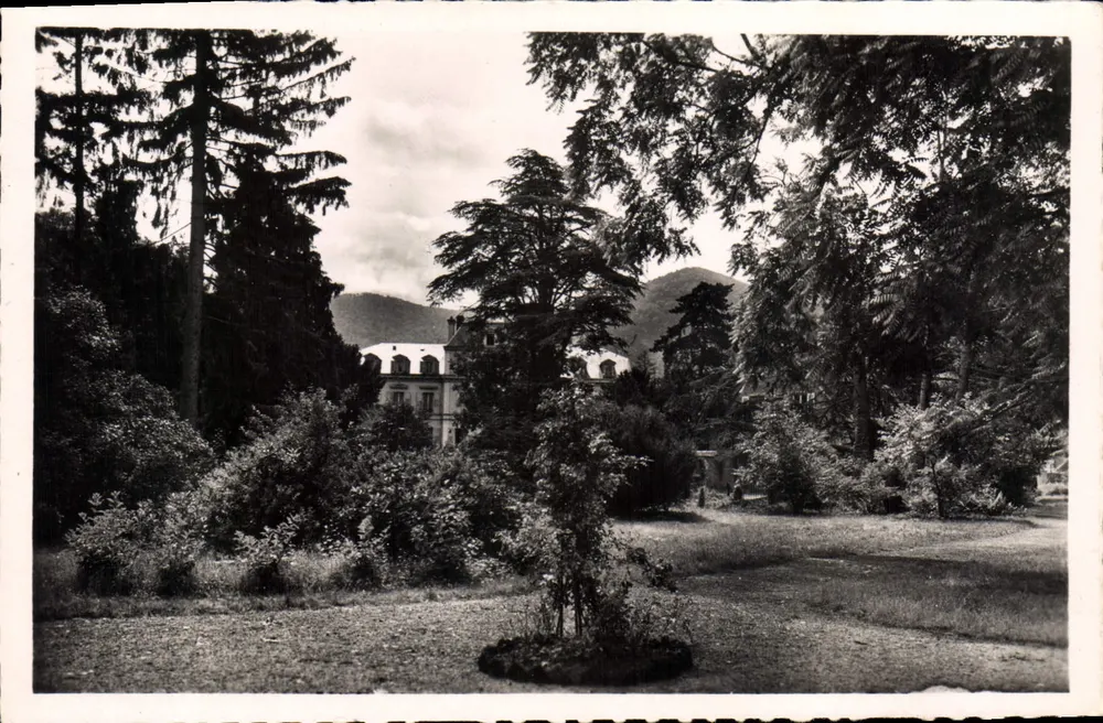 Aérium de Walbach — Vista do parque e do prédio principal — S.N.C.F. Edição, N° 83 - Frente