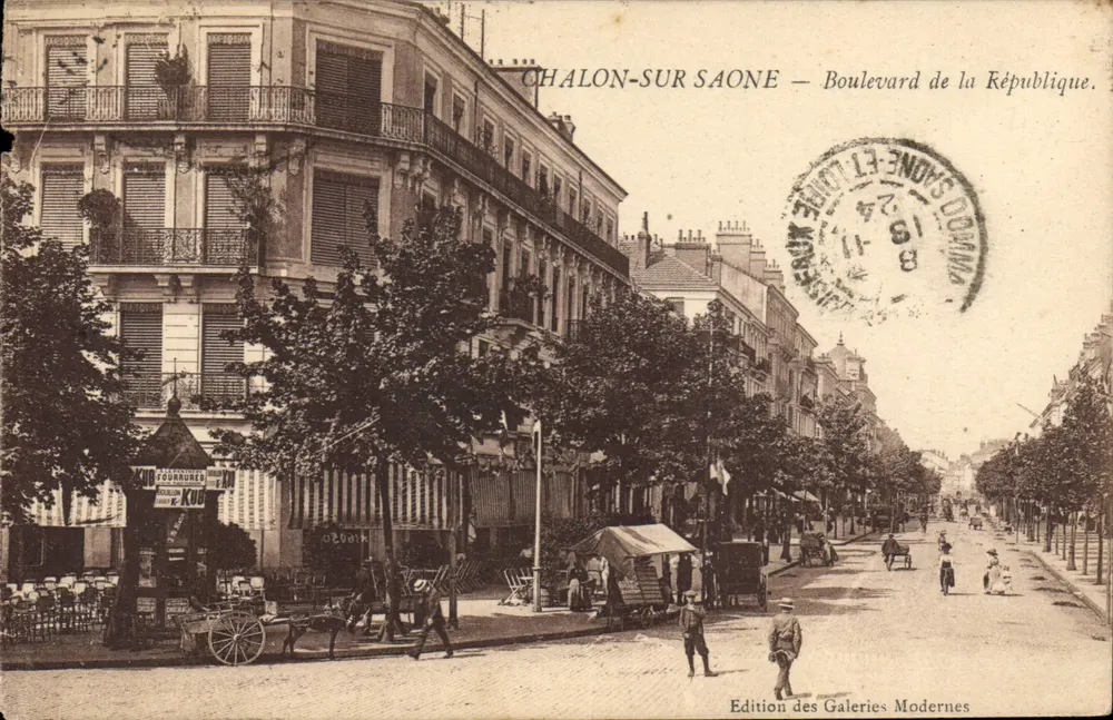 Chalon-sur-Saône — Boulevard de la République — Edição das Galerias Modernas - Frente