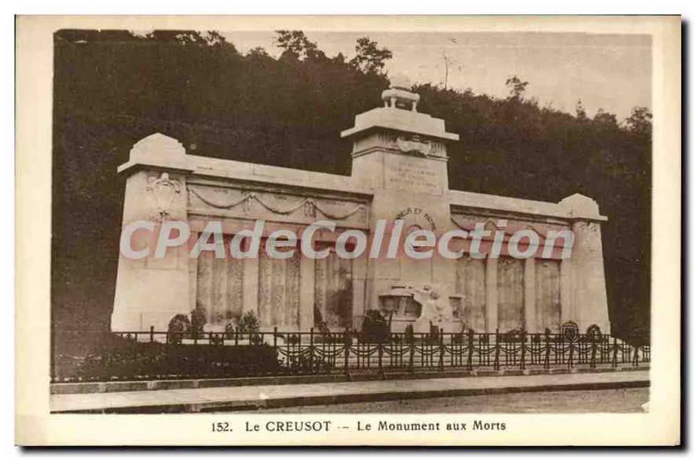 Le CREUSOT — O Monument dos Mortos — CPAdeCollection - Frente