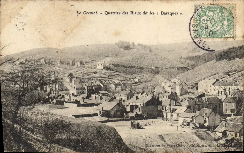 Le Creusot - Bairro dos Riaux chamado os « Baraques » — Coleção do Photo-Club, editado por Ch. Martet, Le Creusot - Frente