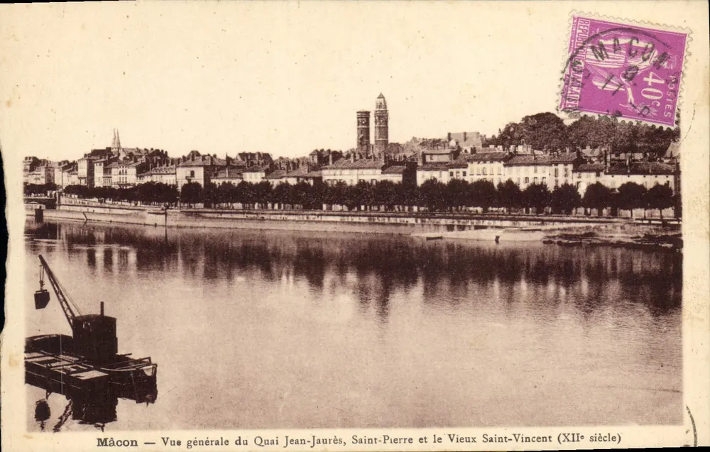 Mâcon — Allgemeiner Blick auf den Quai Jean-Jaurès, Saint-Pierre und das Alte Saint-Vincent (12. Jahrhundert) - Vorderseite